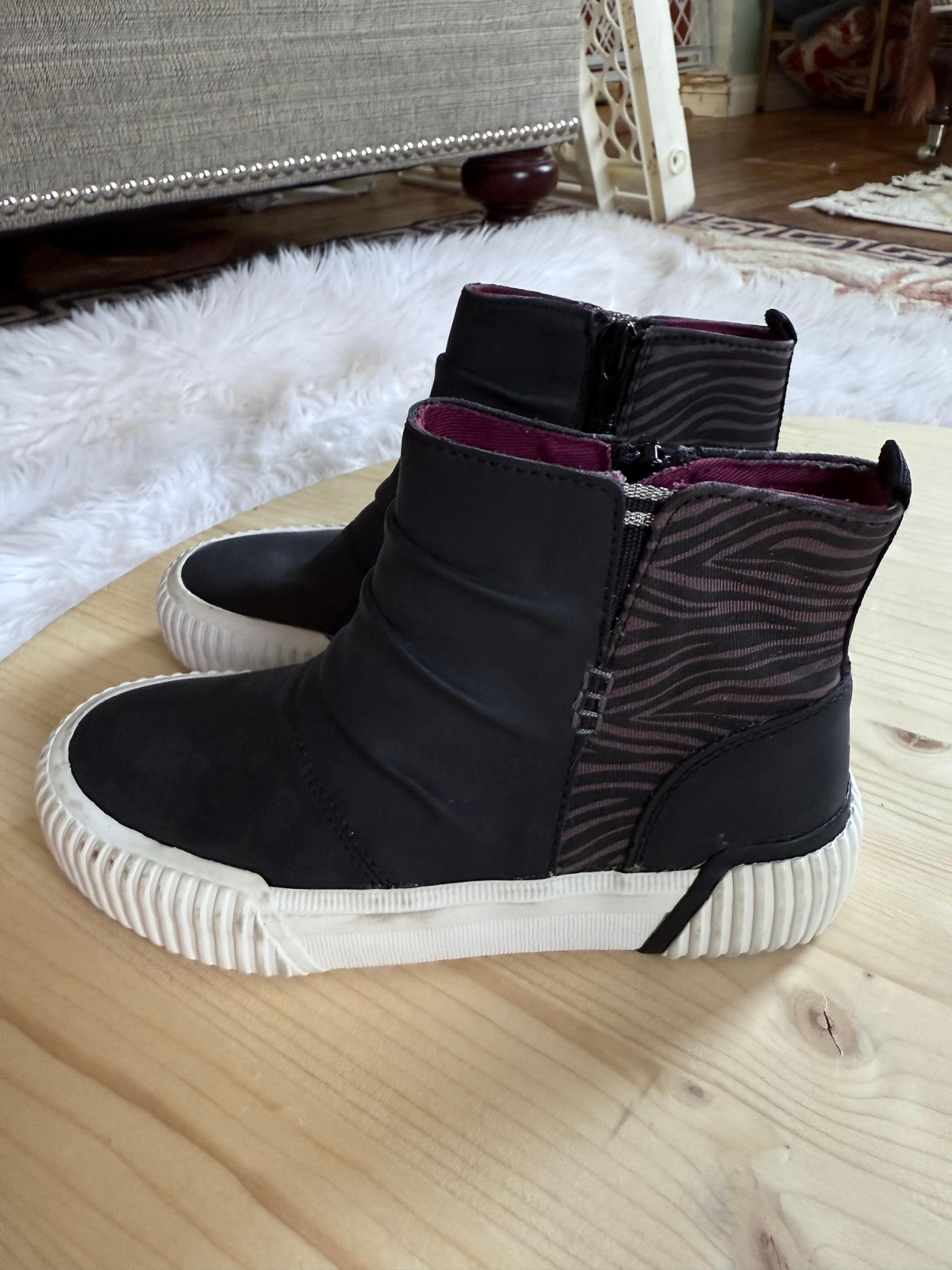 Sperry boots