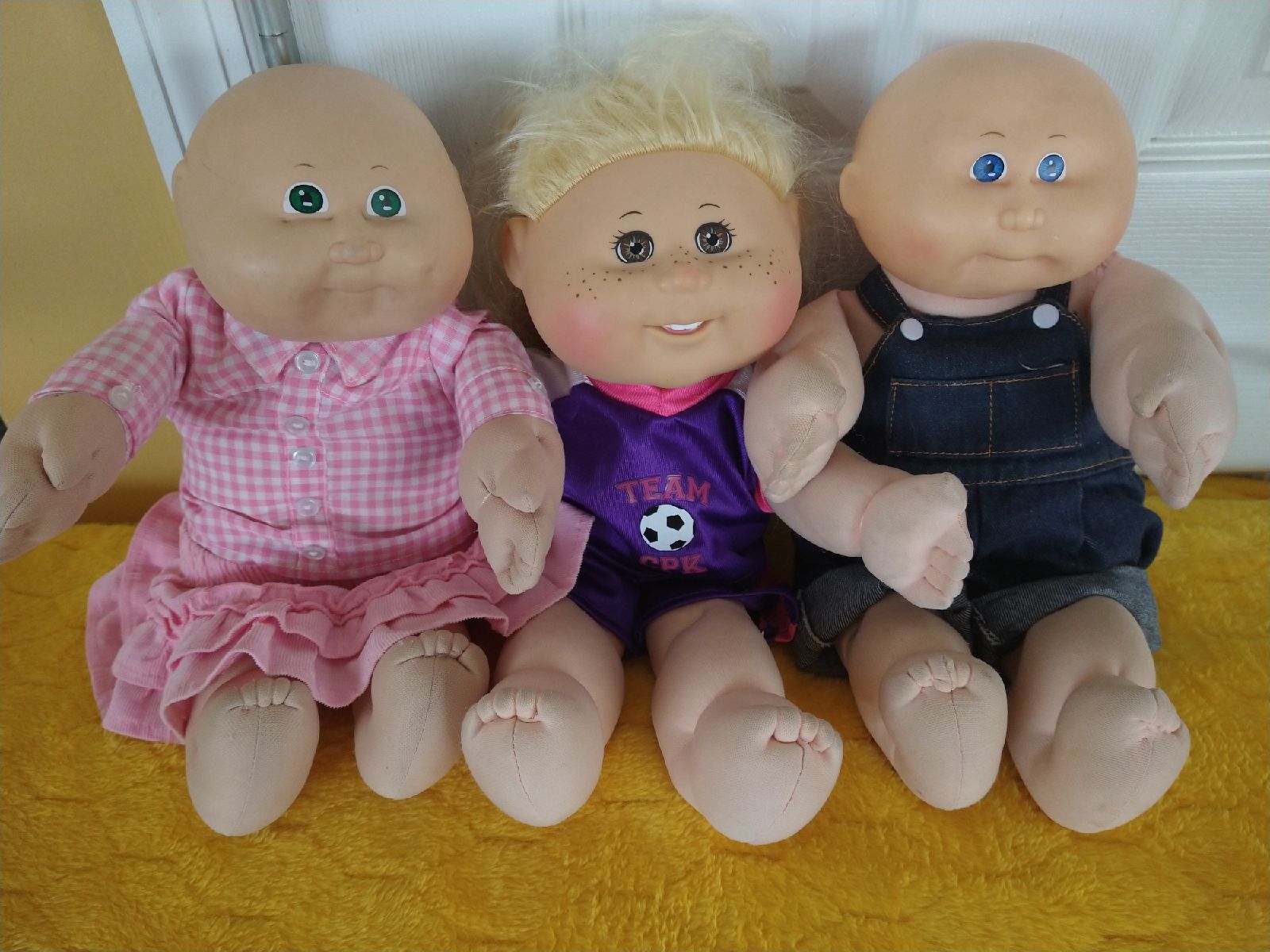 Cabbage Patch Kids in good condition came from an estate sale .They are fairly u
