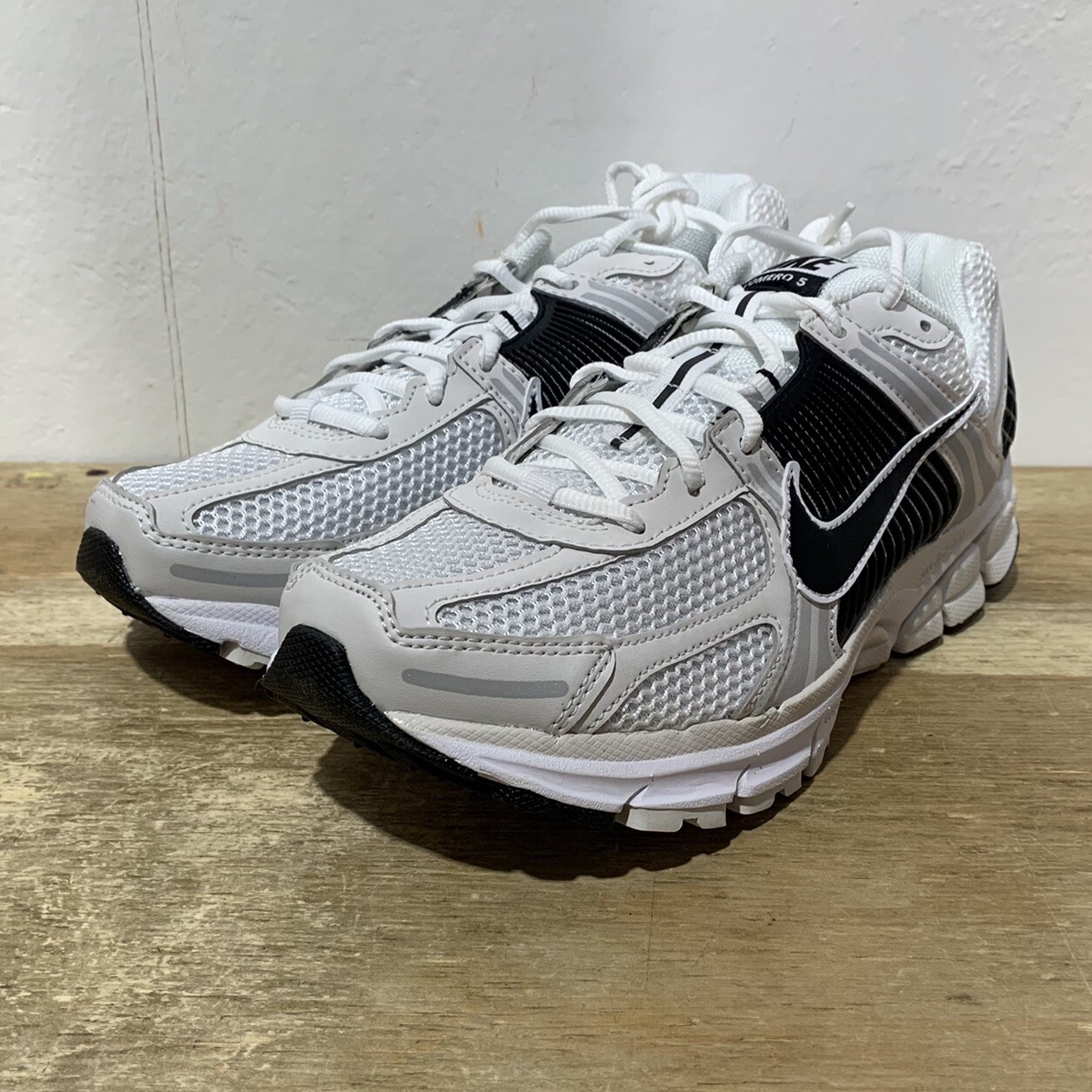 Nike Air Zoom Vomero 5 | White - Black | FB9149-101 | Size 12.5