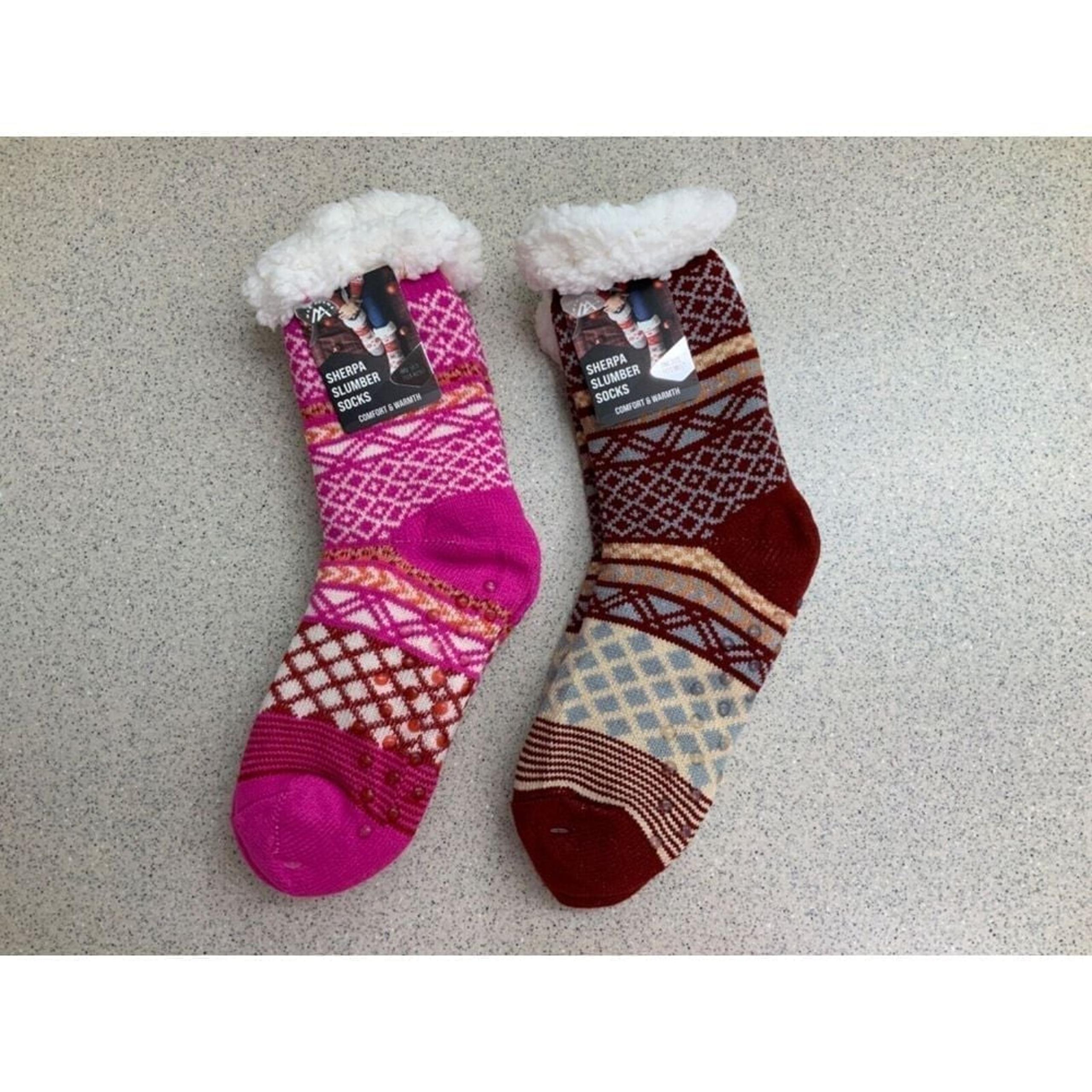 NWT 2 pairs SHERPA LINED COZY SOCKS BOTTOM GRIP SLIPPER SOCKS womans size 4-10