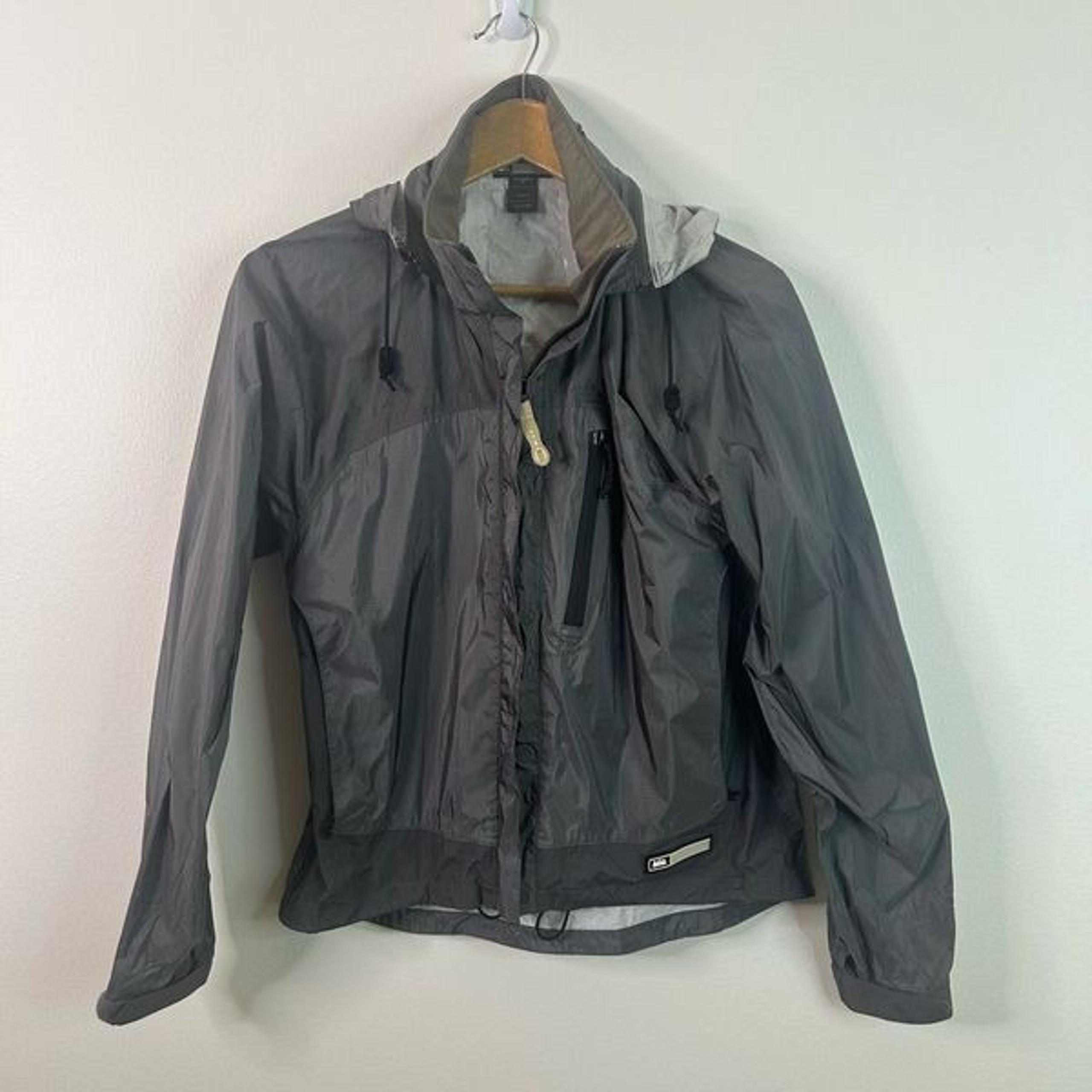 REI Women’s Small Gray Ripstop Nylon Hooded Windbreaker Jacket Full Zip Outdoor