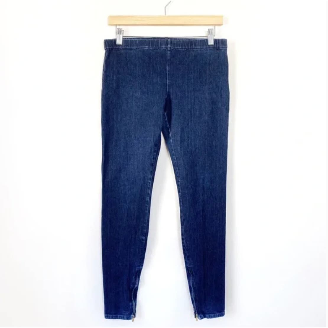 Joe’s Jeans Fit The Legging Ankle Zip Jeans Medium