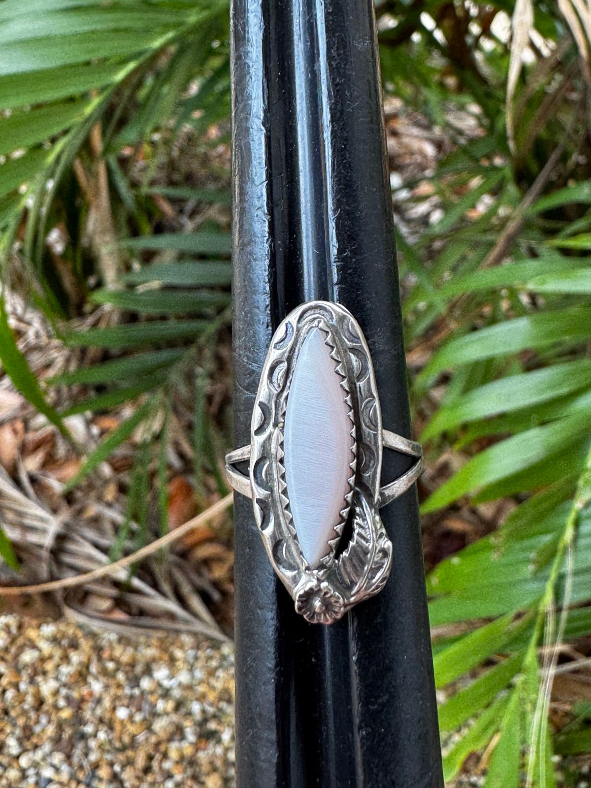 Native American Sterling Silver Ring with Mother Of Pearl