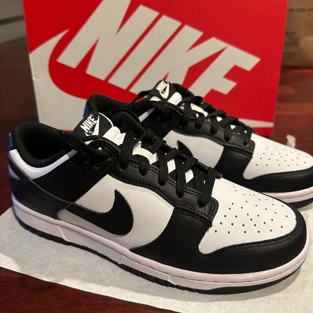 Nike Dunk Low Baskets Retro White Black Panda women 7.5
