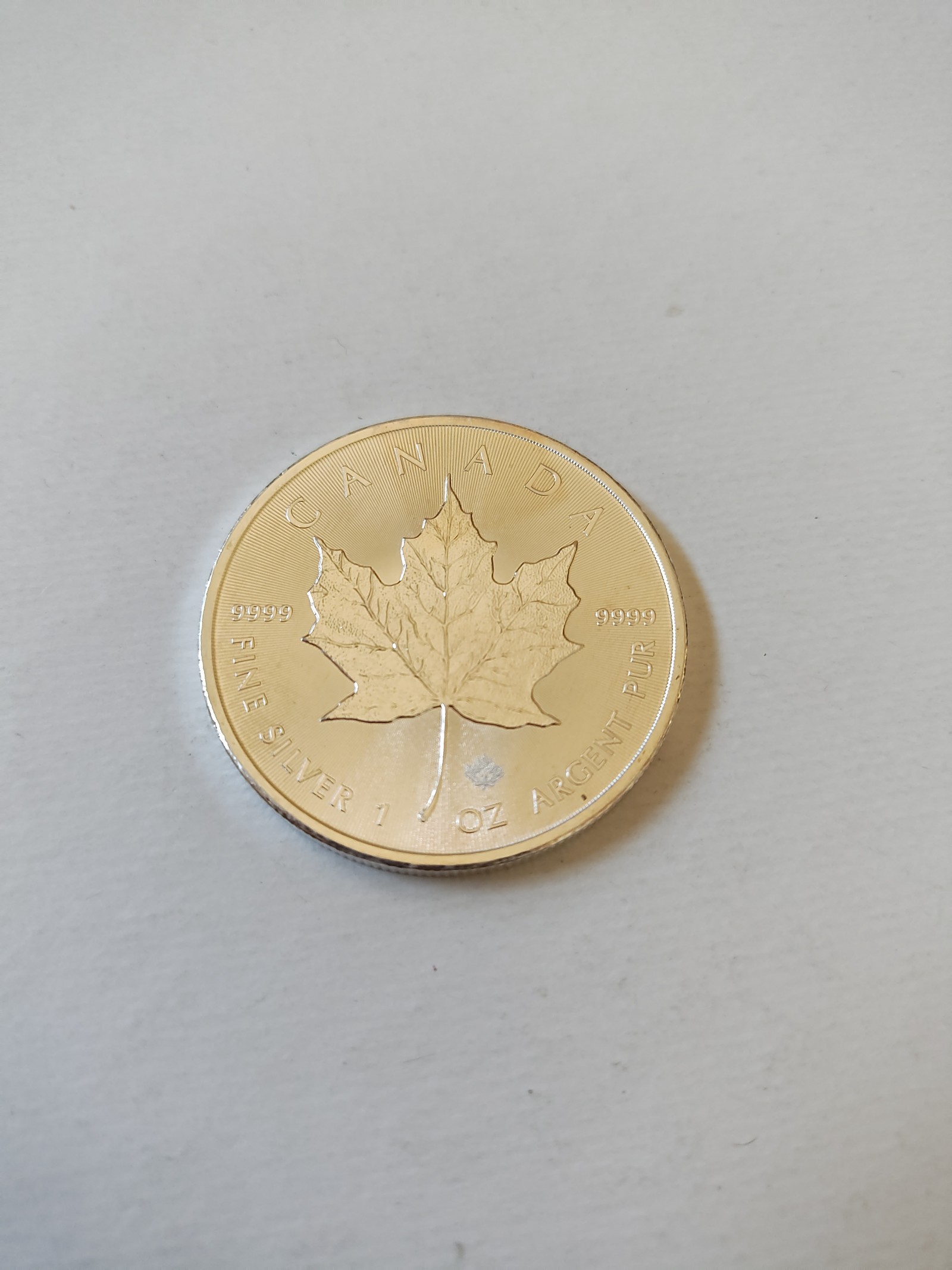 Canada 2015 Maple 1 Oz Silver Coin 0.9999.