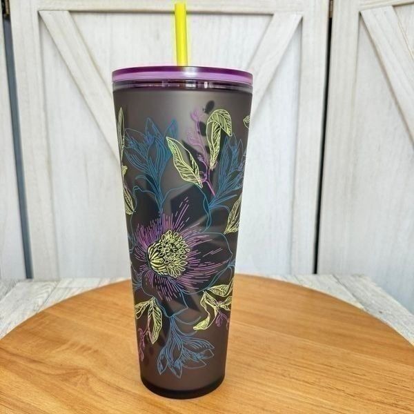 Starbucks Floral Tumbler Cold Cup Soft Touch Winter 2024 Purple 24oz