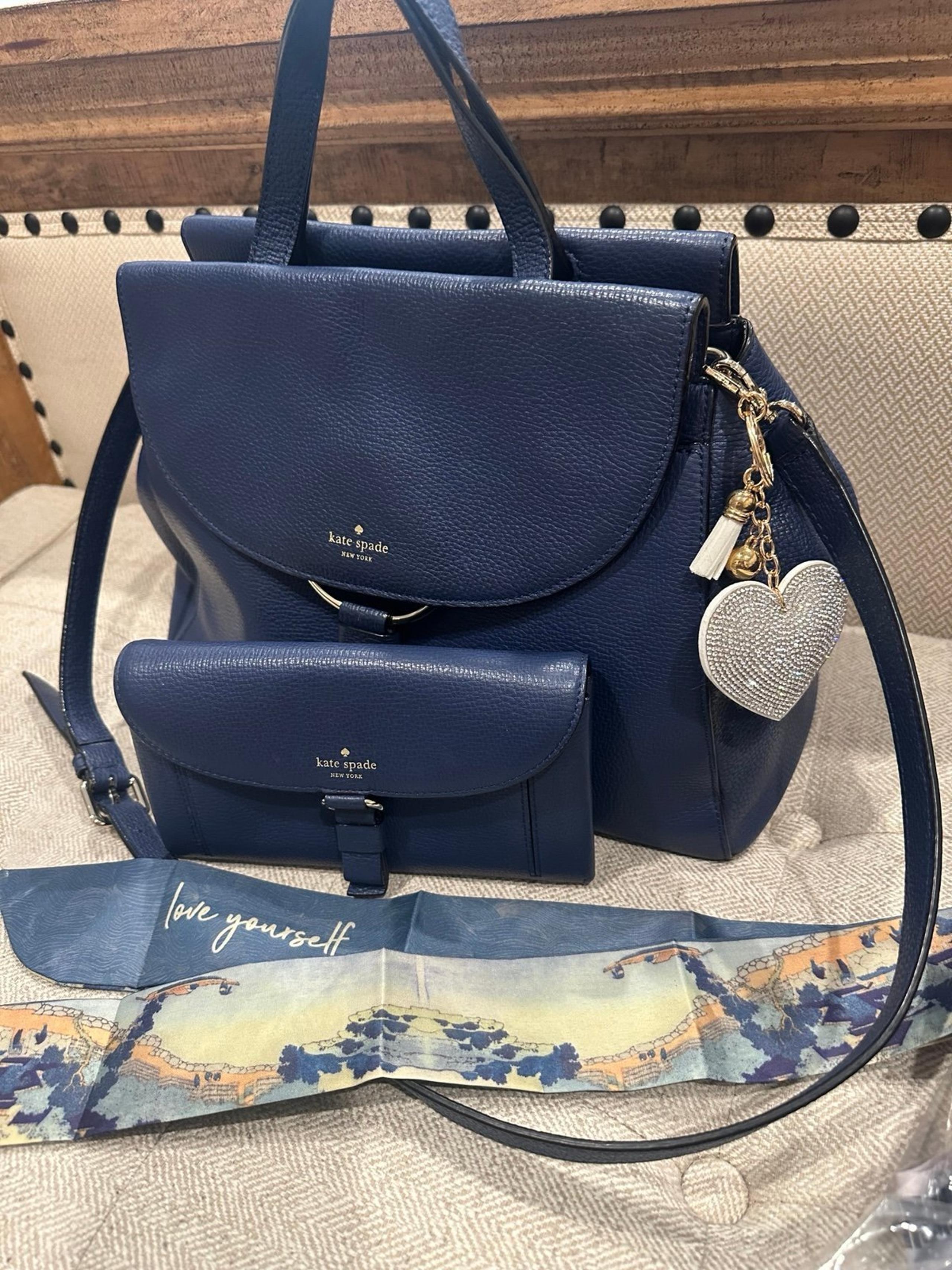 Kate Spade Pebbled Leather Purse & Wallet