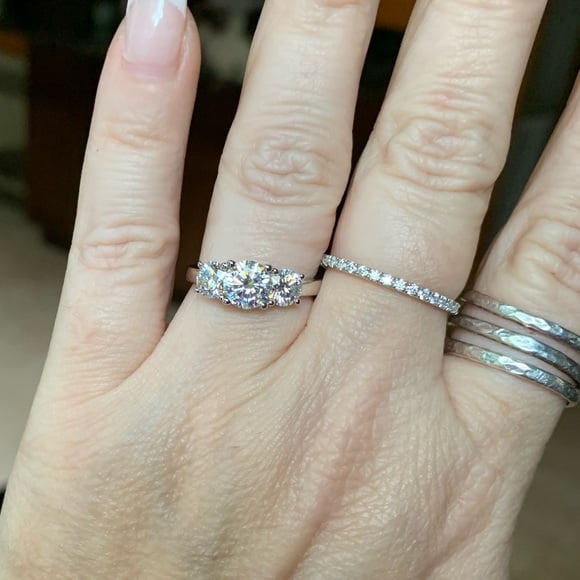 Stunning 2 TCW 3 stone brilliant white Moissanite