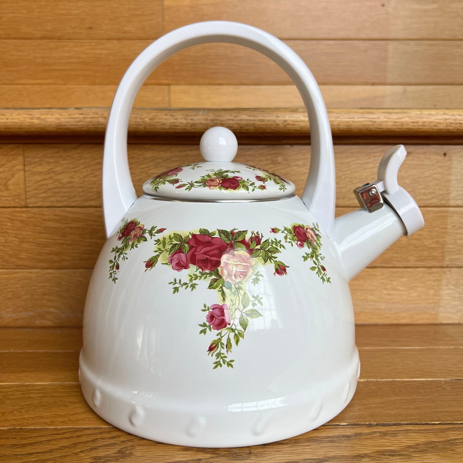 New 5.5 ROYAL ALBERT Old Country Roses Enamel Kettle Teakettle with Whistle