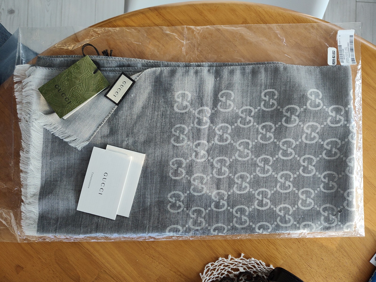 GUCCI Scarf NWT