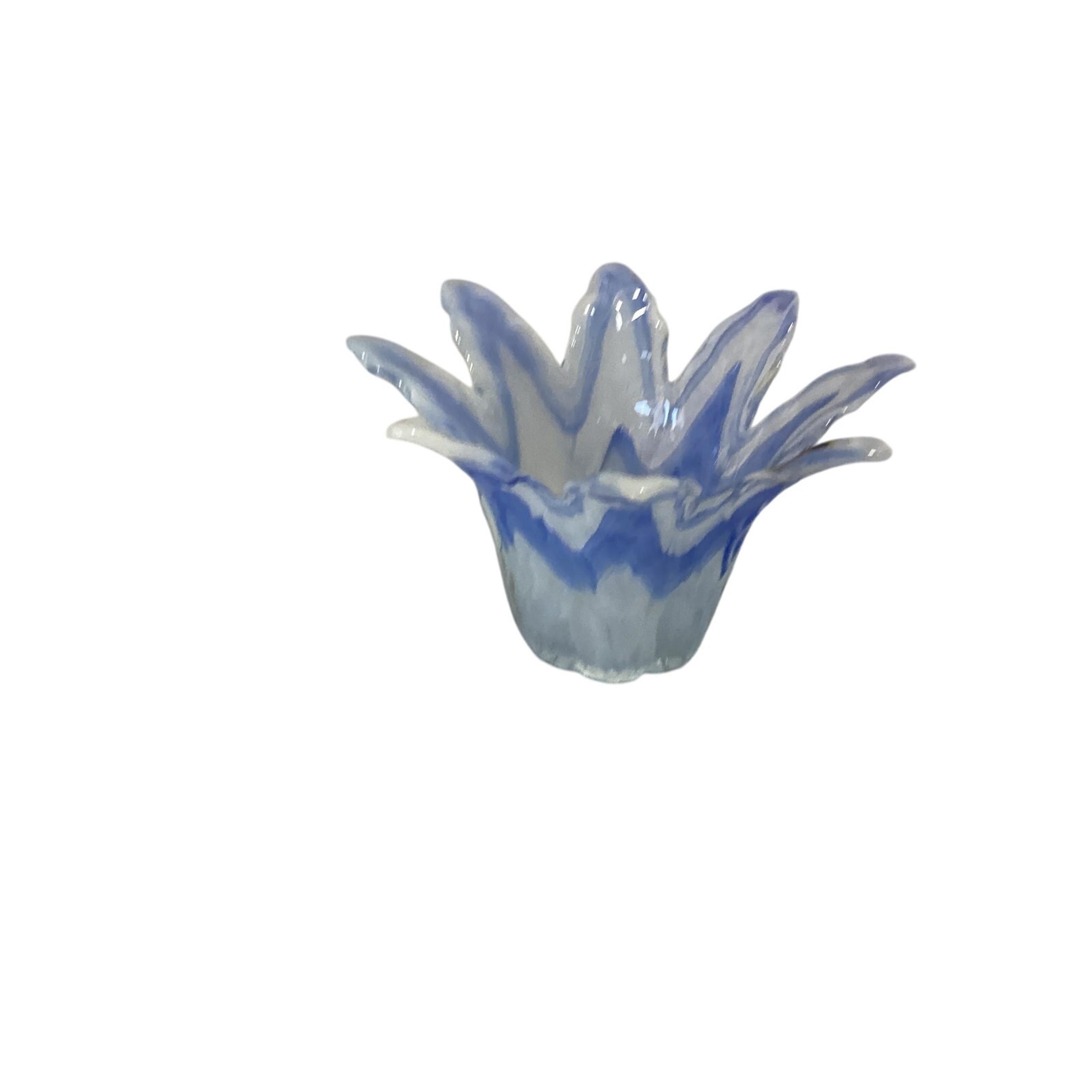 Murano Lavorazione Arte Hand Blown Blue And White Glass Tulip Vase