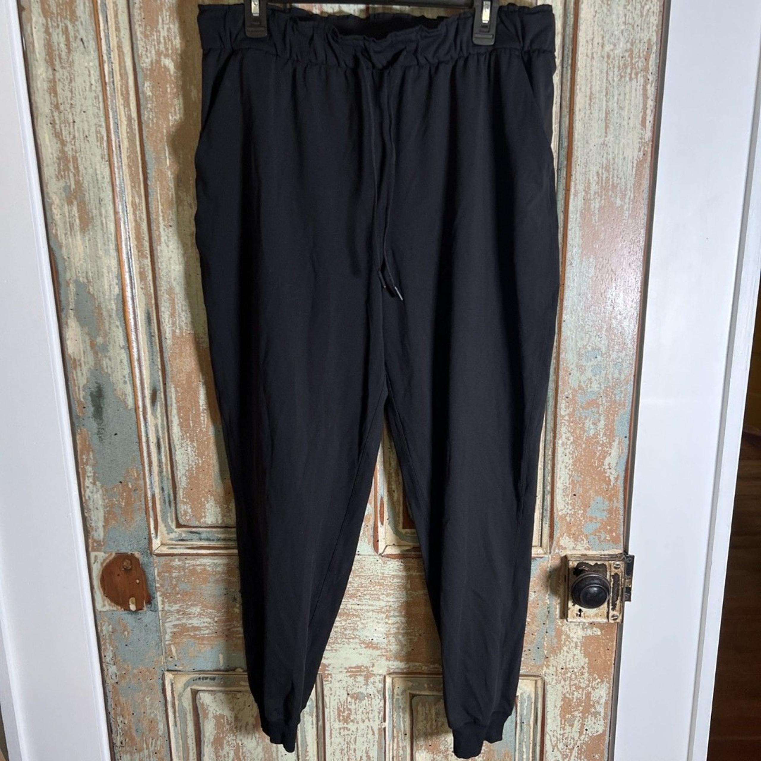 Lululemon Womens Size 14 Black Keep Moving Jogger Luxtreme Pull On EUC