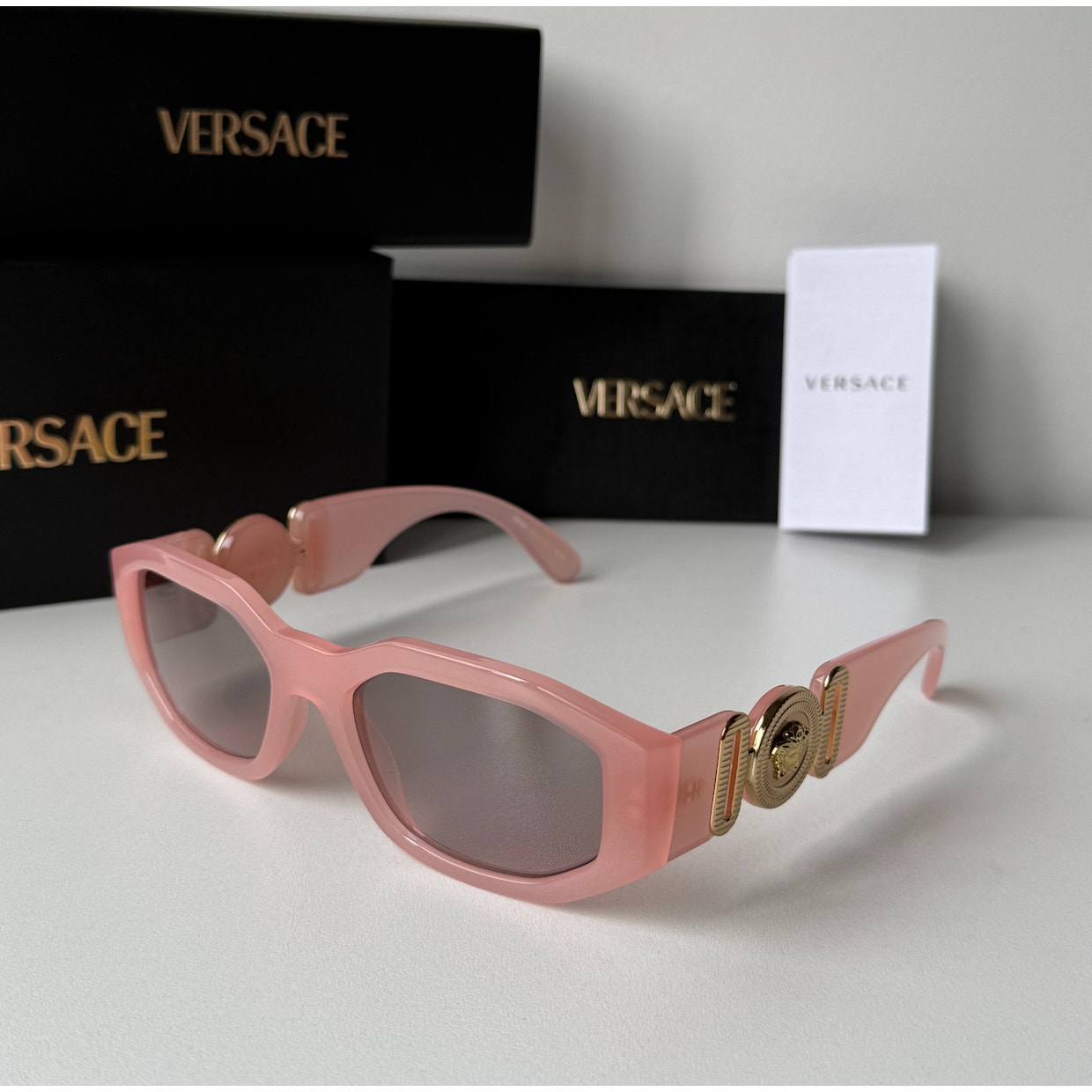 NEW Versace VE4361 Biggie Sunglasses in Opal Pink