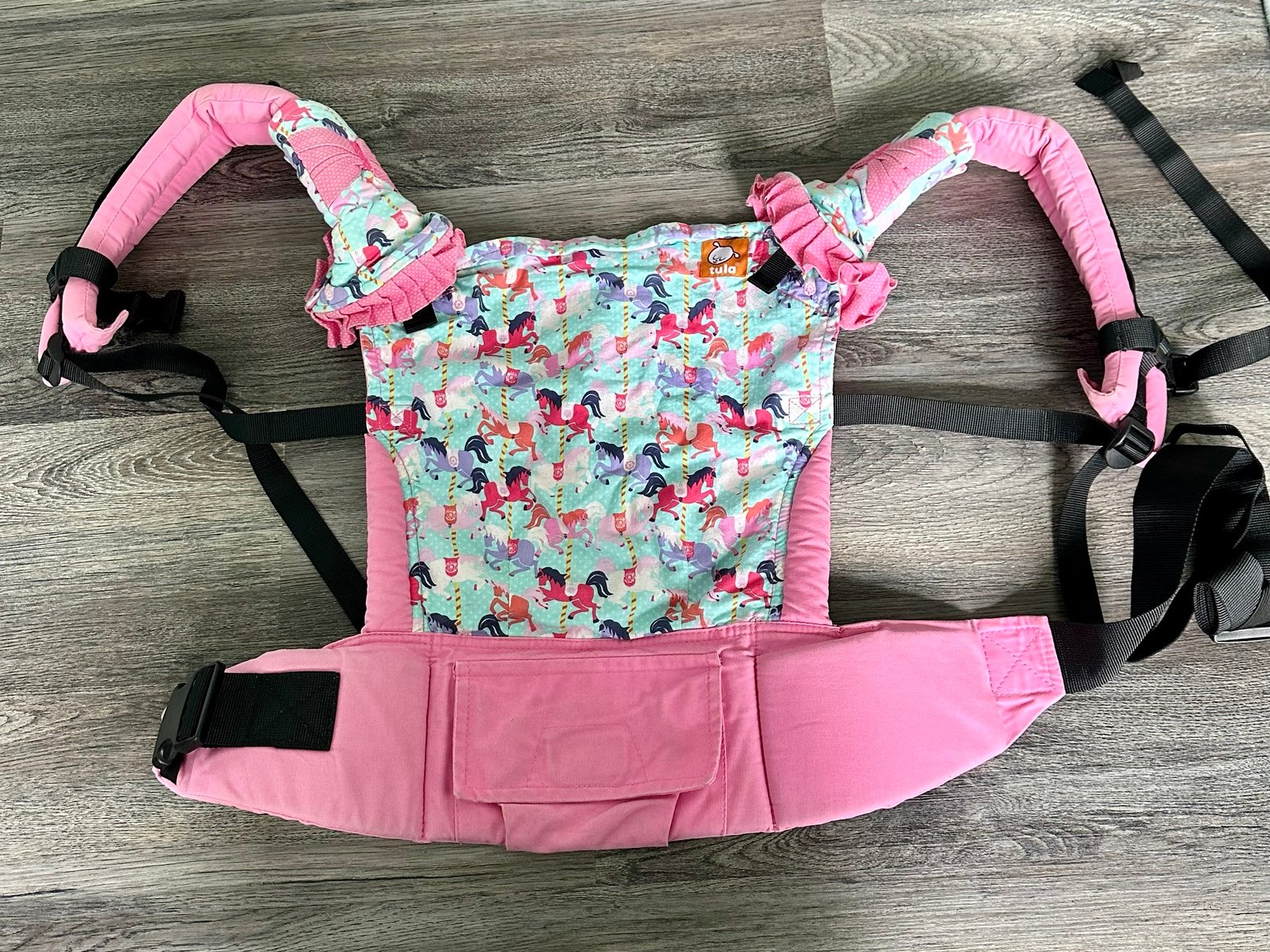 Tula carrousel carrier and mini carrier