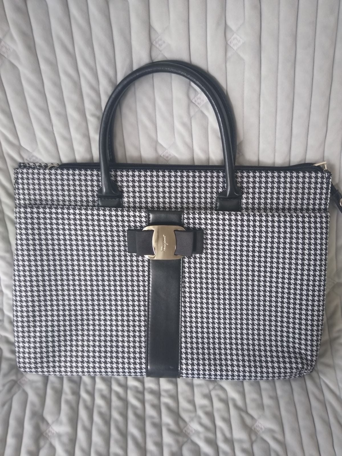 SOLD Salvatore Ferragamo houndstooth bag