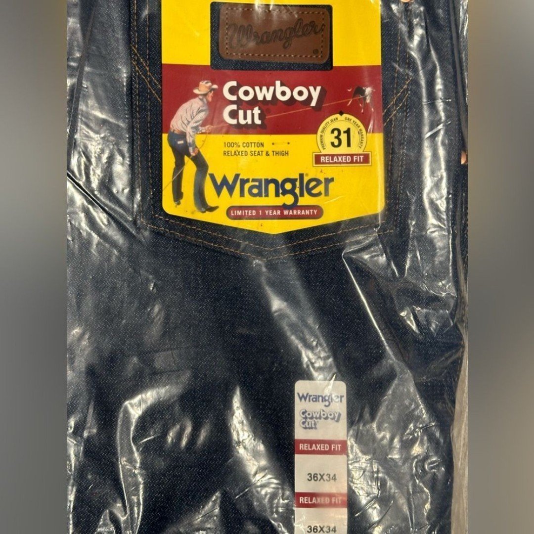 Wrangler Cowboy Cut Relaxed Fit Jeans Men’s Size 36x34-NWT