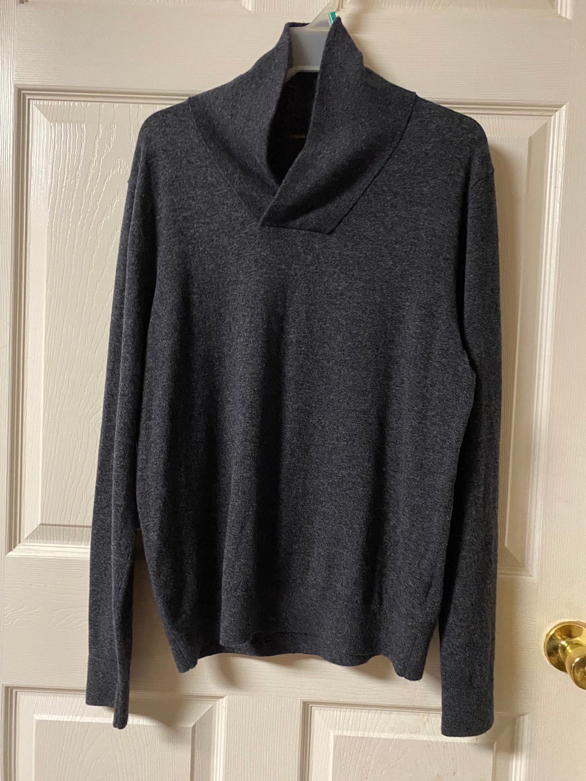 banana republic v Neck Long Sleeve Sweater 55% Cotton 40% Nylon 5% Acrylic SizeM