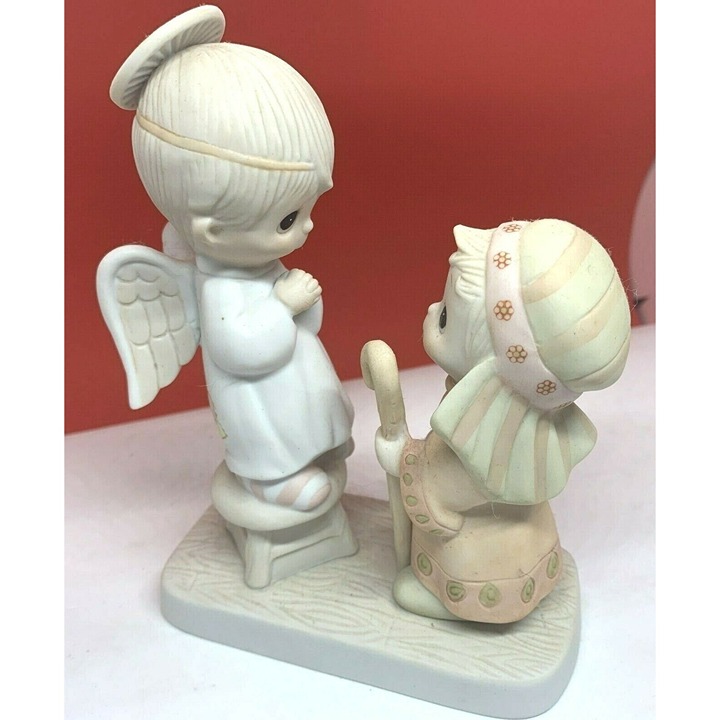 E-2012 Precious Moments Jesus Is Born Original 21 Signed 1978