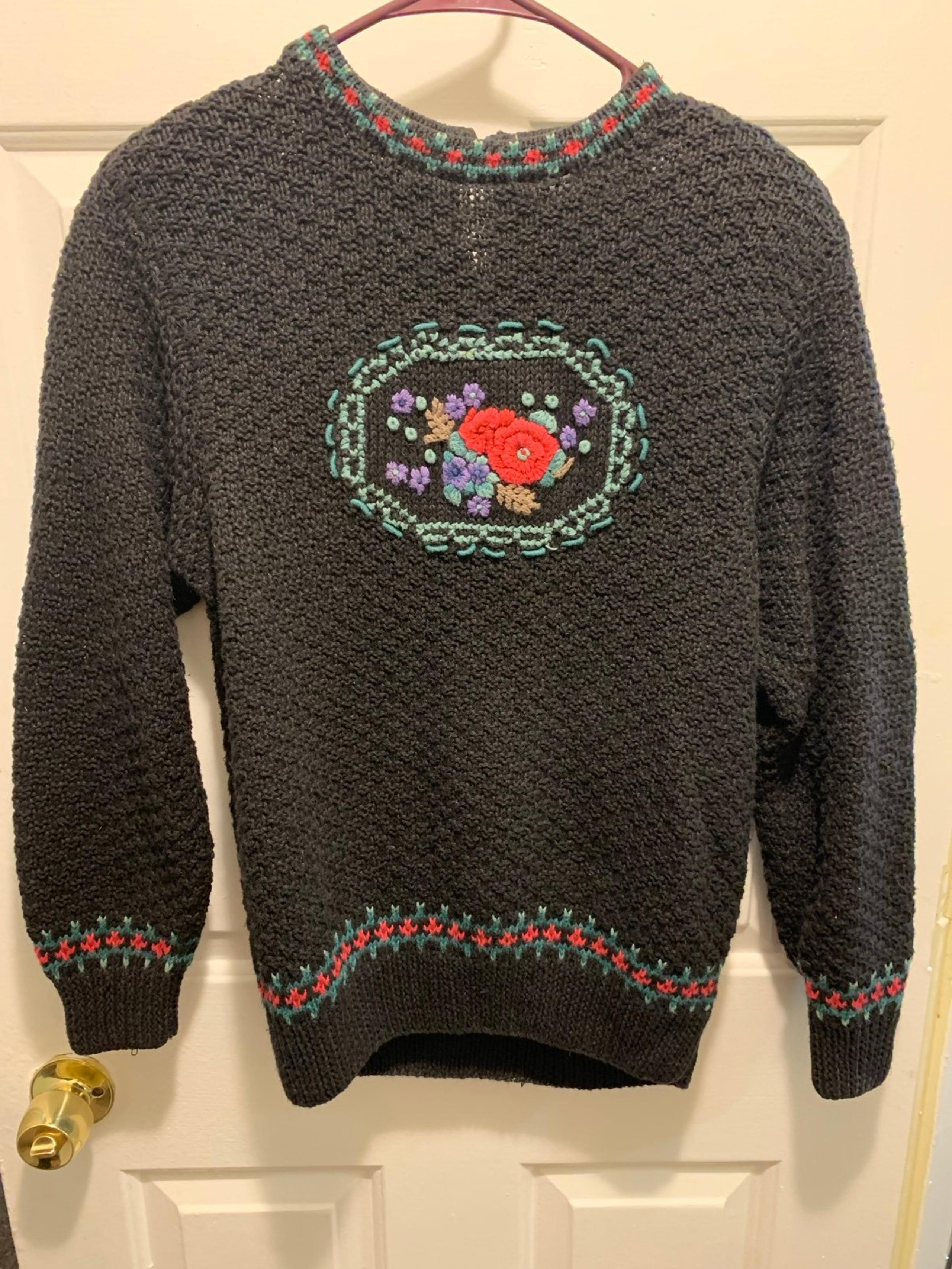 Vintage Northern Isles hand knit women’s sweater women’s medium