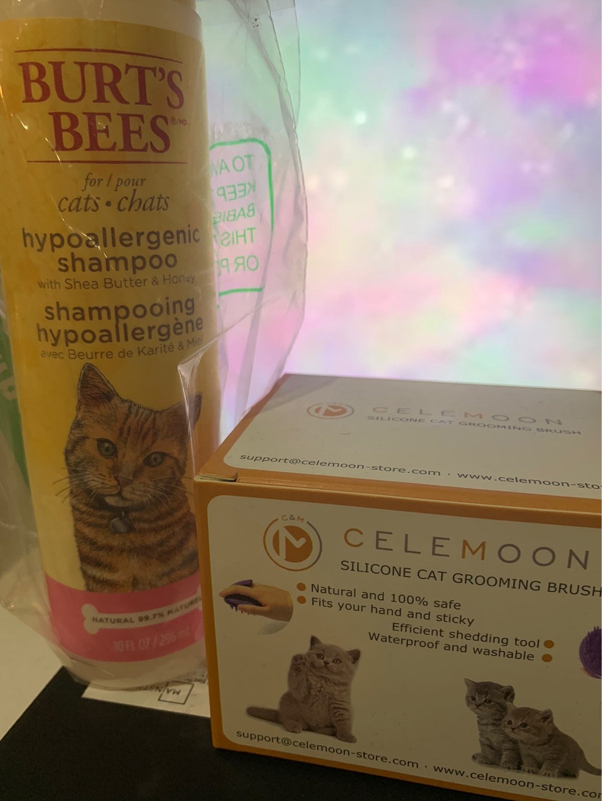 Cat grooming