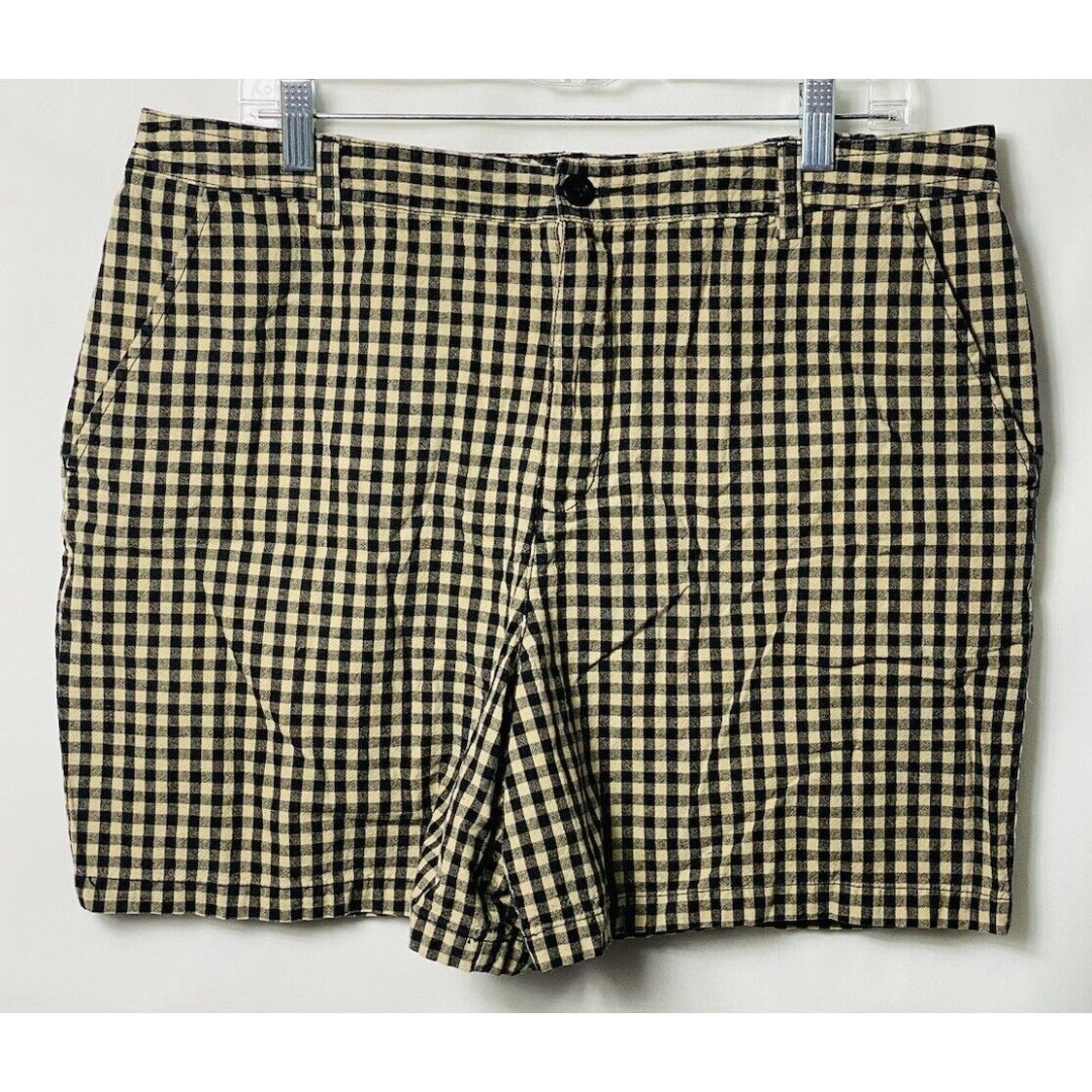 White Stag Chino Checkered Shorts Womens Size 16 Ladies Tan Black Print