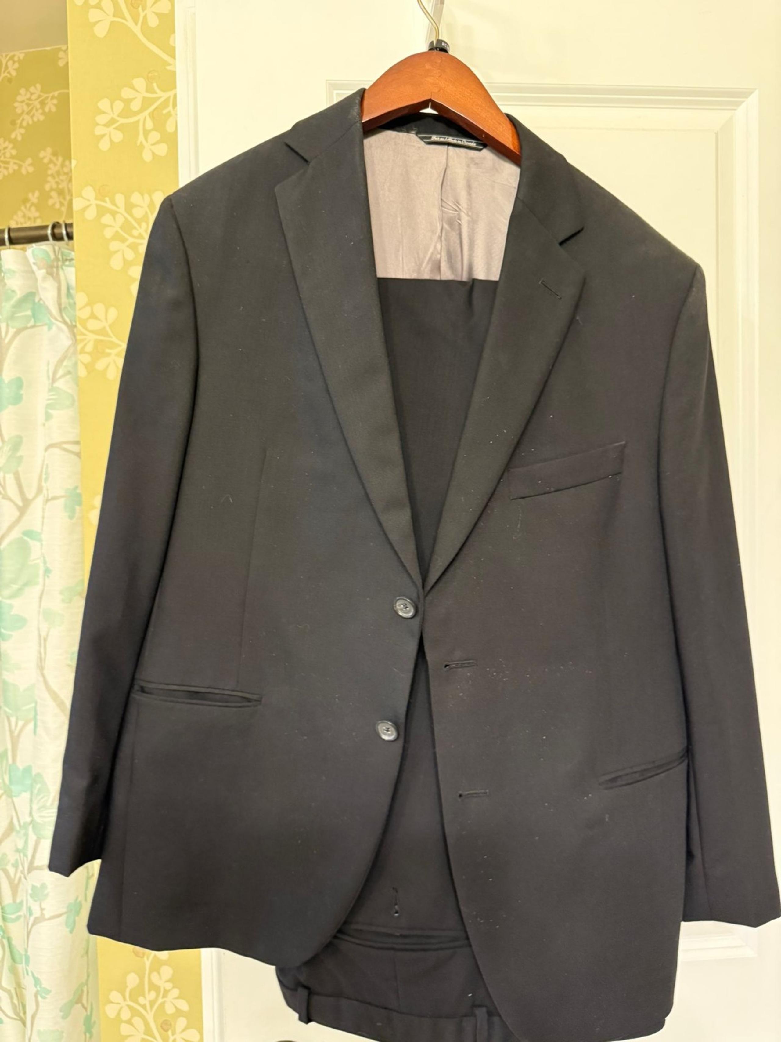 Jack Victor Men's Wool Suit