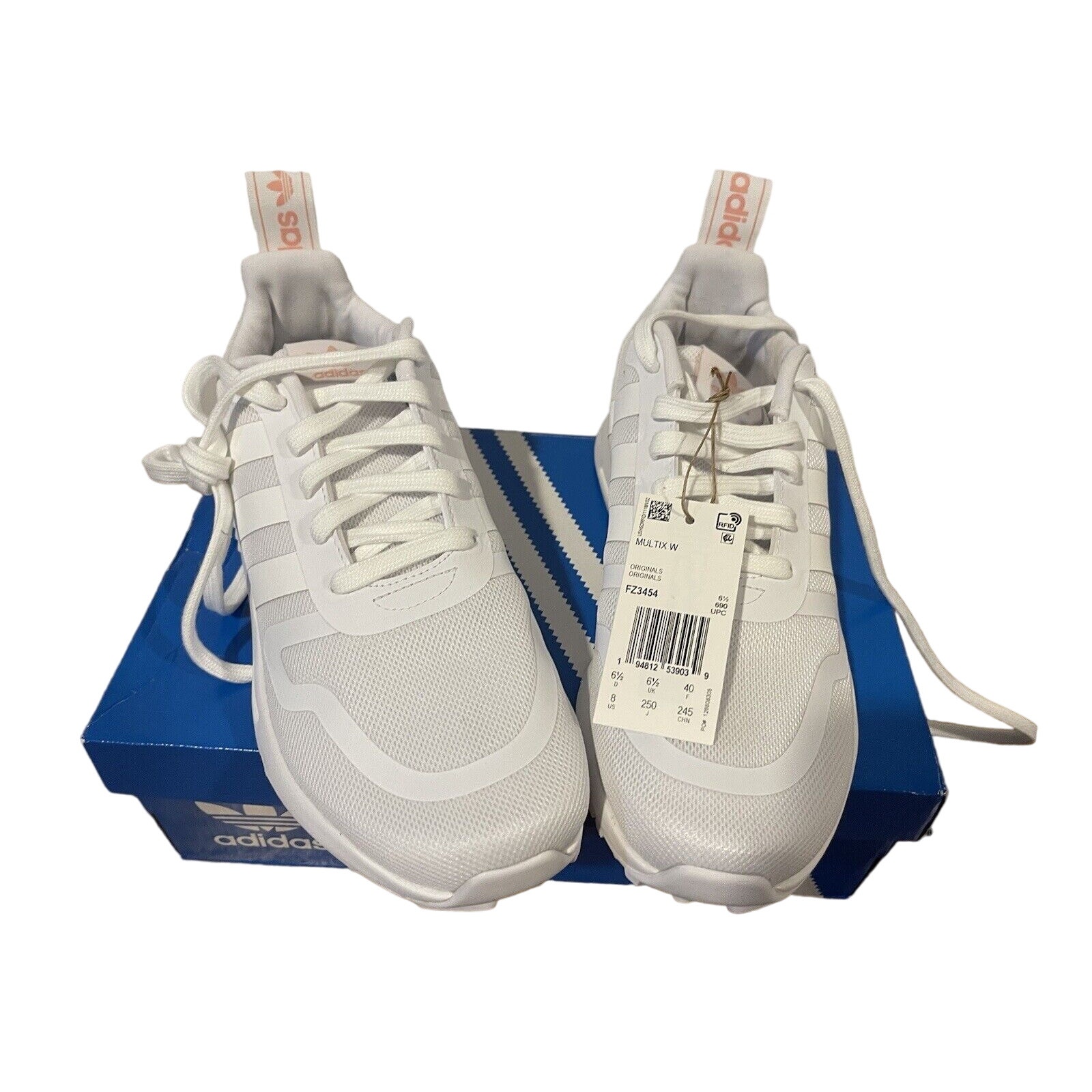 Adidas Women’s Size 8 All White NWT And Box FZ3454