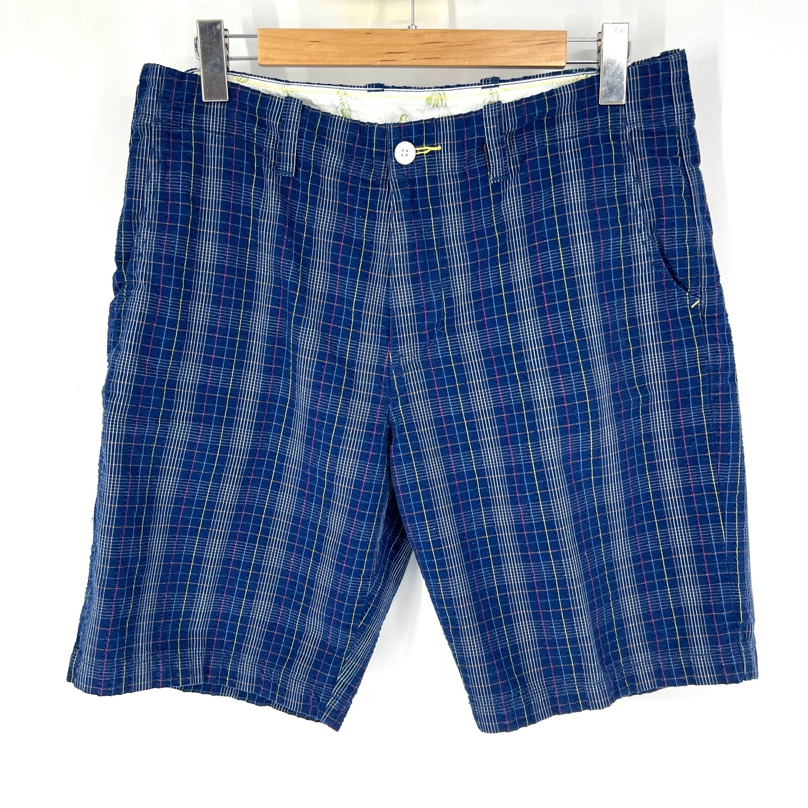 Tommy Bahama Relax Chino Shorts Mens Size 34 Seersucker Blue Cotton 10 Inseam