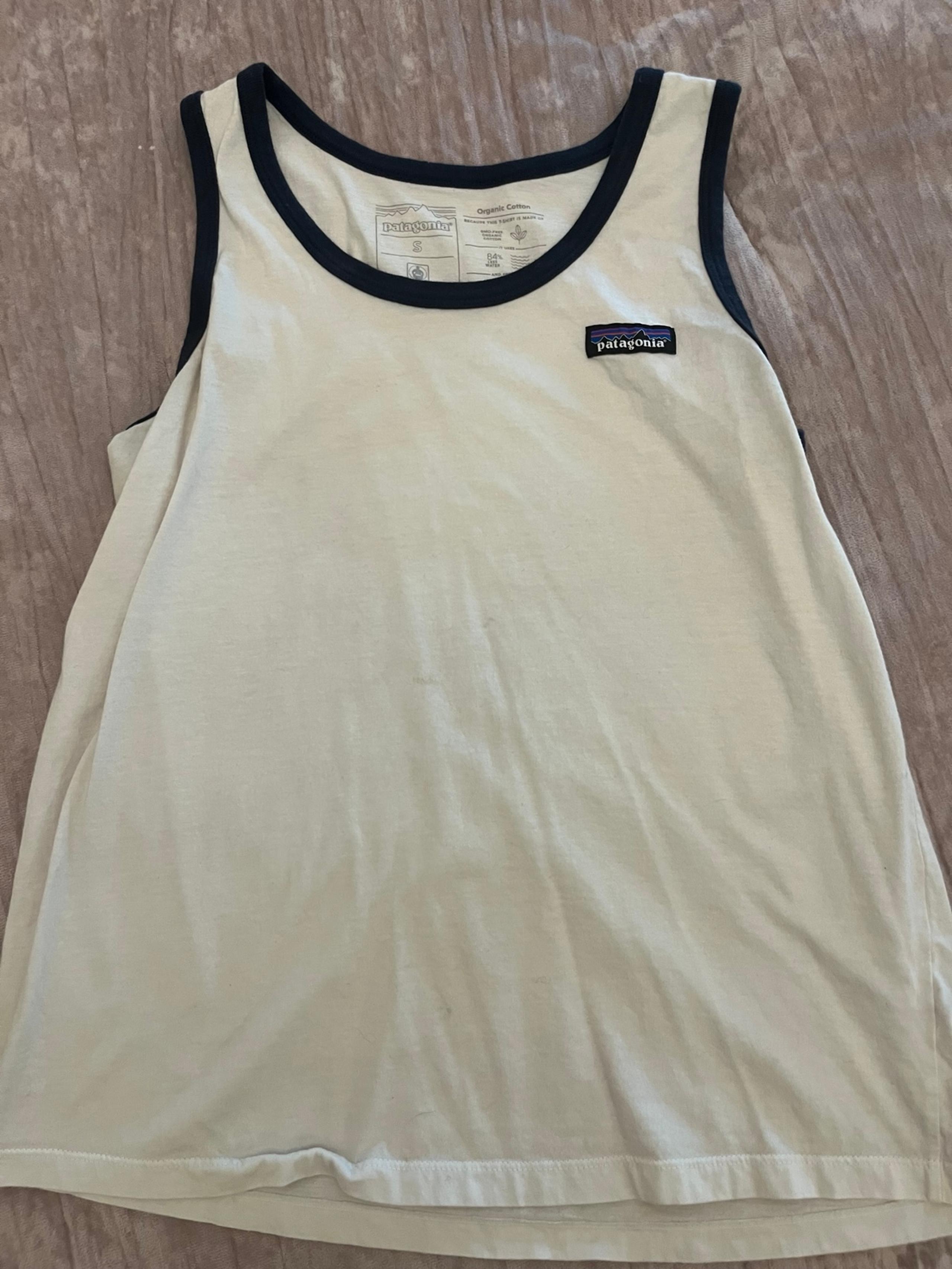 Women’s Patagonia tank top