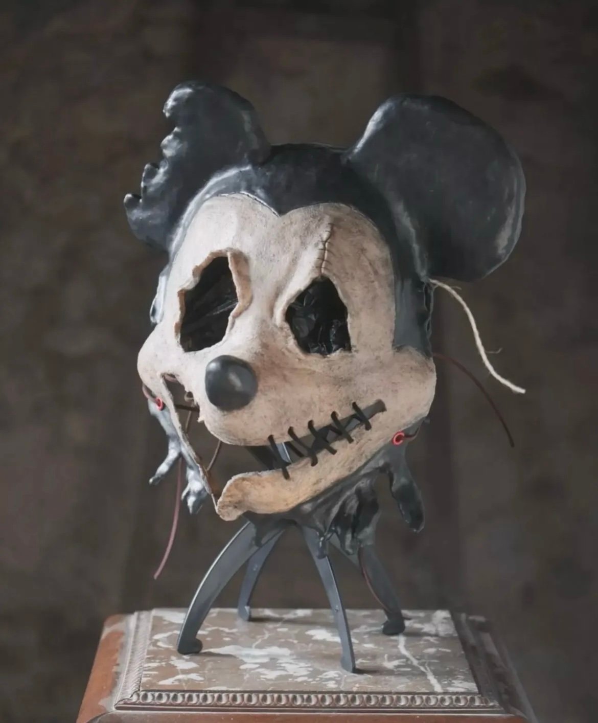 Rare Monster Mouse Steamboat Willie Mickey Dead Rat Mask Horror Killer Halloween