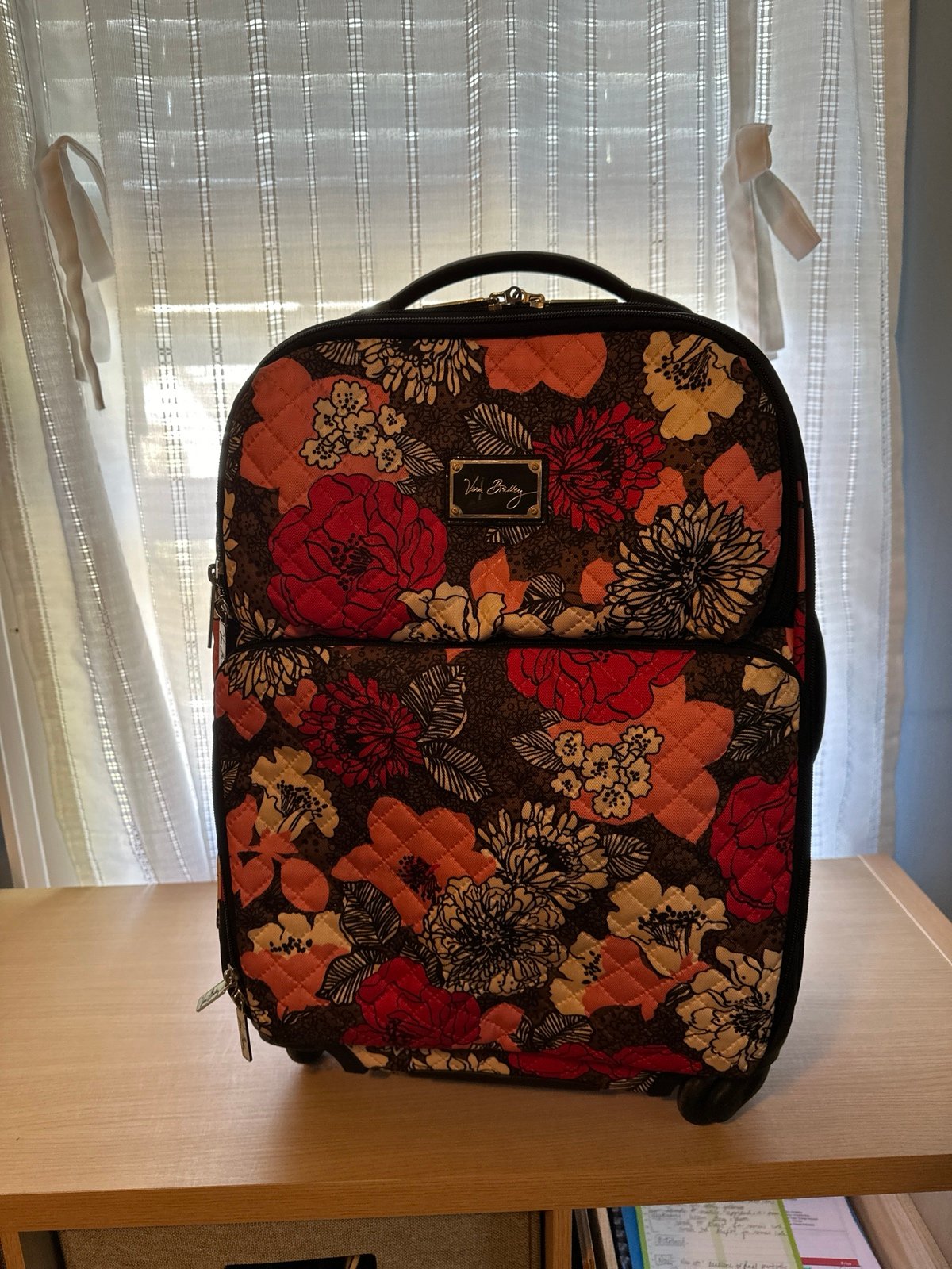 Vera Bradley 21 Inch Carryon Spinner Suitcase