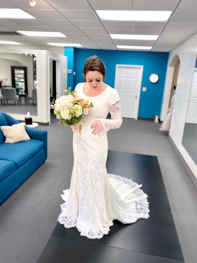 vintage wedding dress