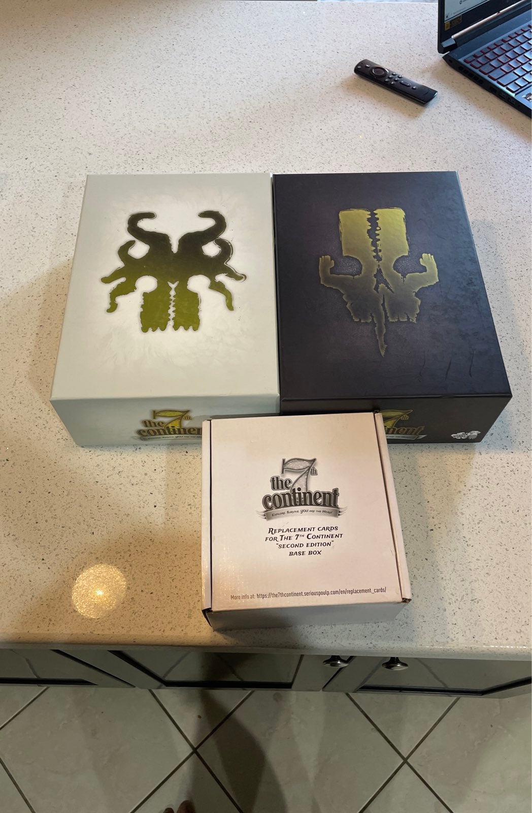 The 7th Continent - Explore Survive you are the Hero Rookie pledge