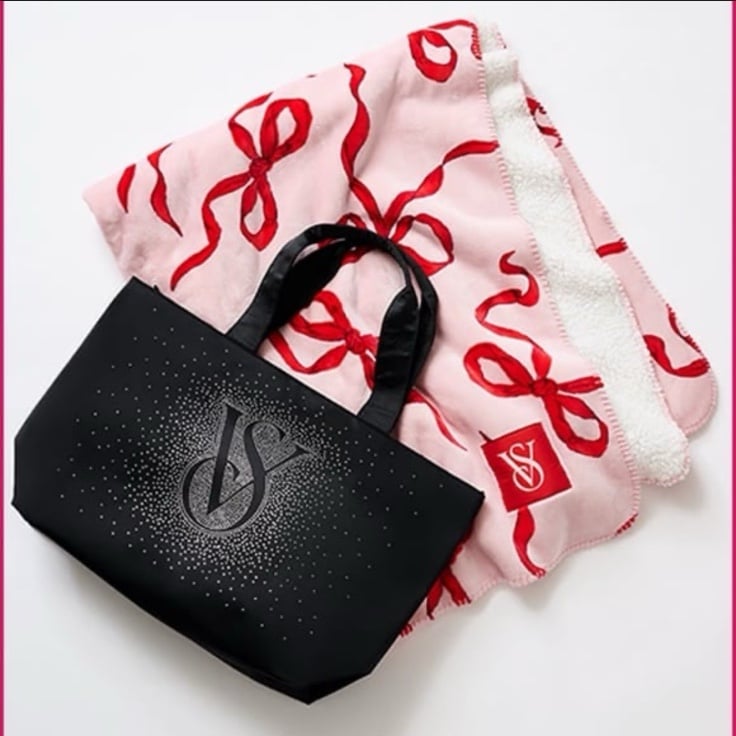 Victoria’s Secret Blanket and Tote, Victoria’s Secret Holiday Tote and Blank