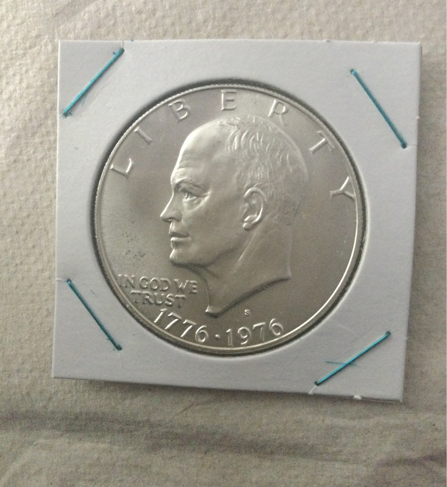 COLLECTABLE IKE SILVER DOLLAR BICENTENIAL