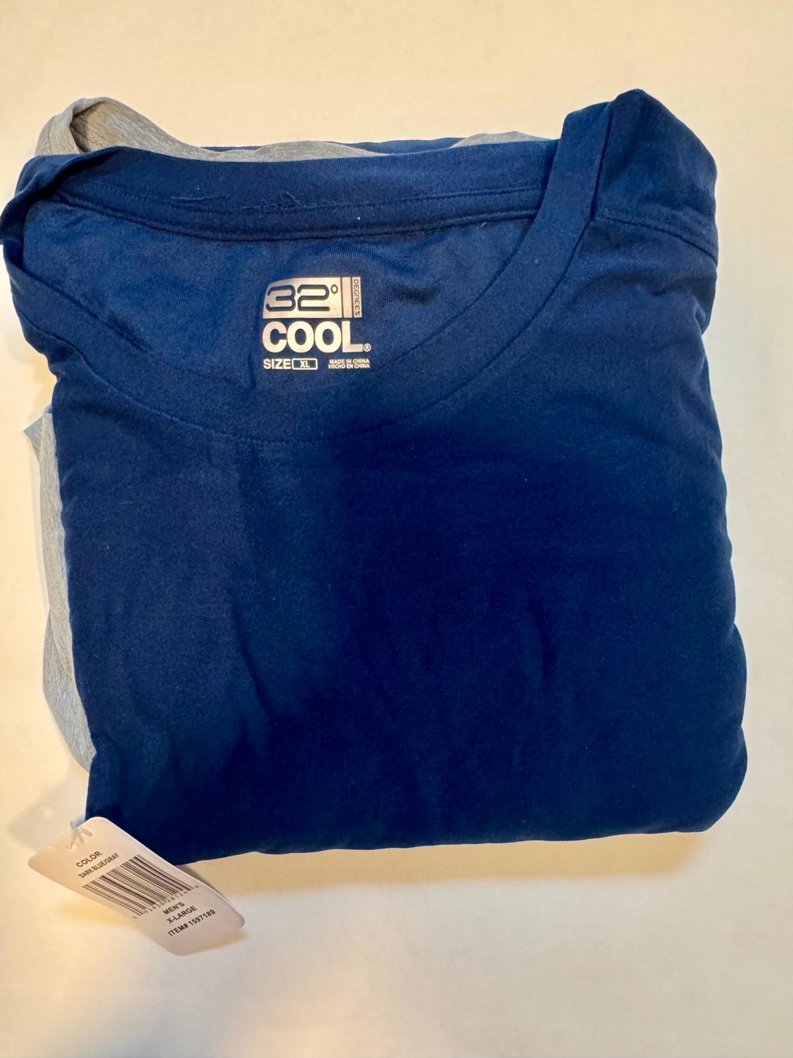 Two Pack of Men’s Tees- NWT!!