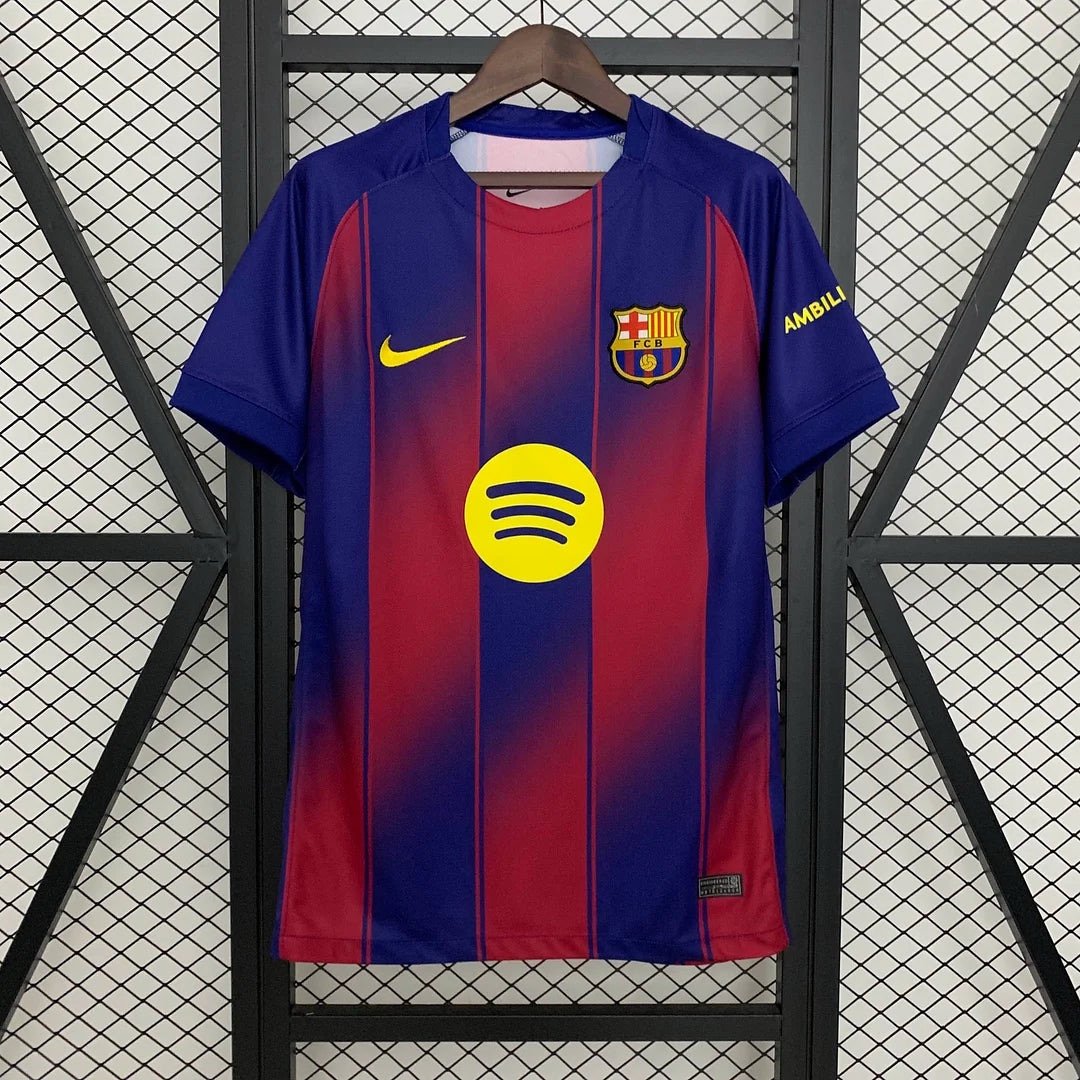 2025/2026 Barcelona Home Football Shirt ( small medium and large )