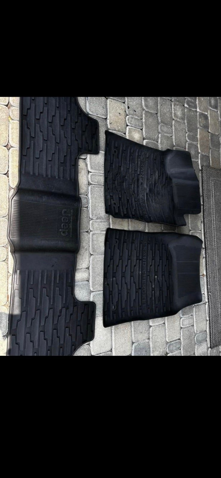Jeep Grand Cherokee all weather mats