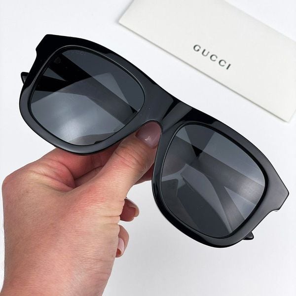 Gucci GG1316S 001 BRAND NEW Sunglasses Black Grey Square Unisex