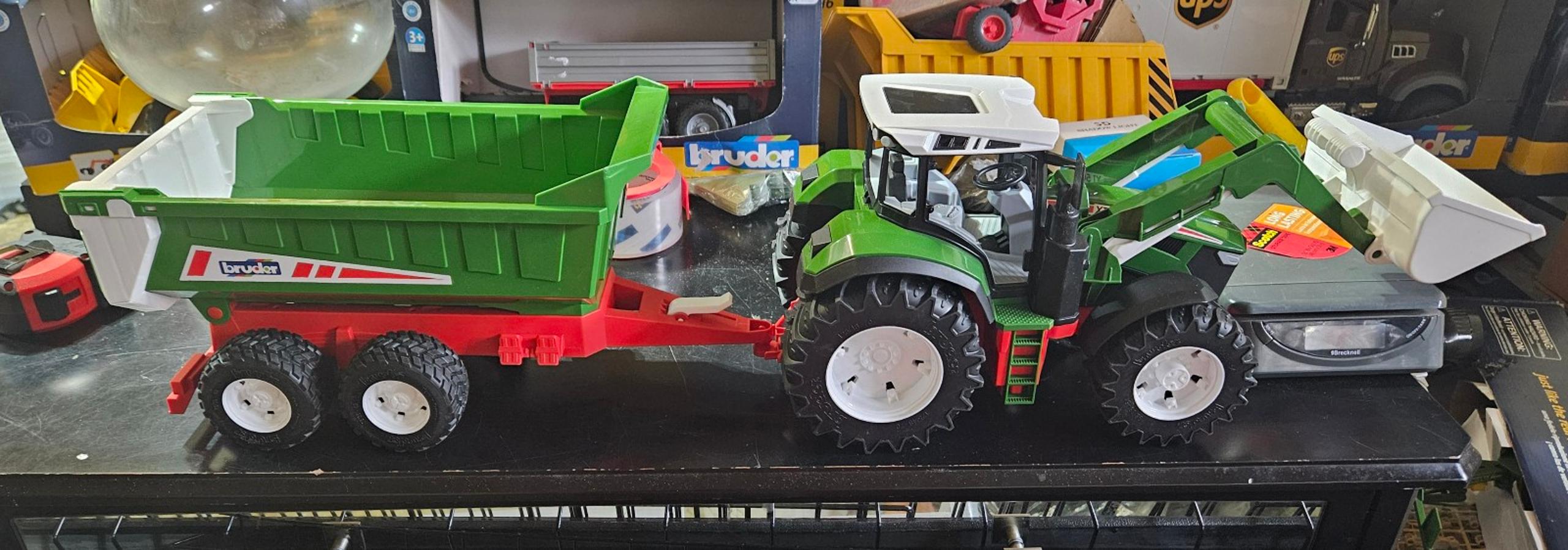 Bruder 03452 Roadmax Tractor w Frontloader and Tipping Trailer