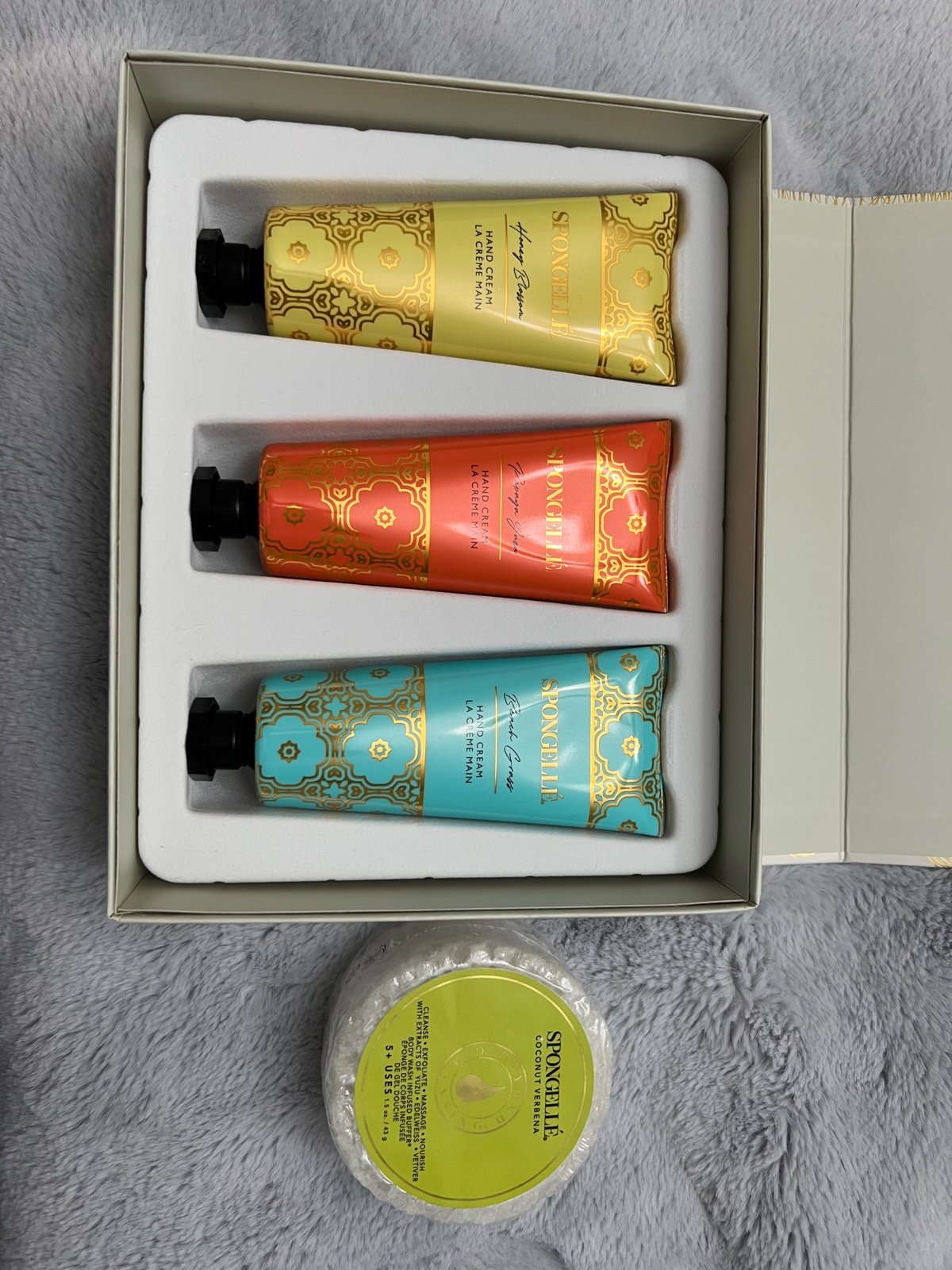SPONGELLÉ LET IT SNOW HAND CREAM SET W/ FREE COCONUT VERBENA BUFFER