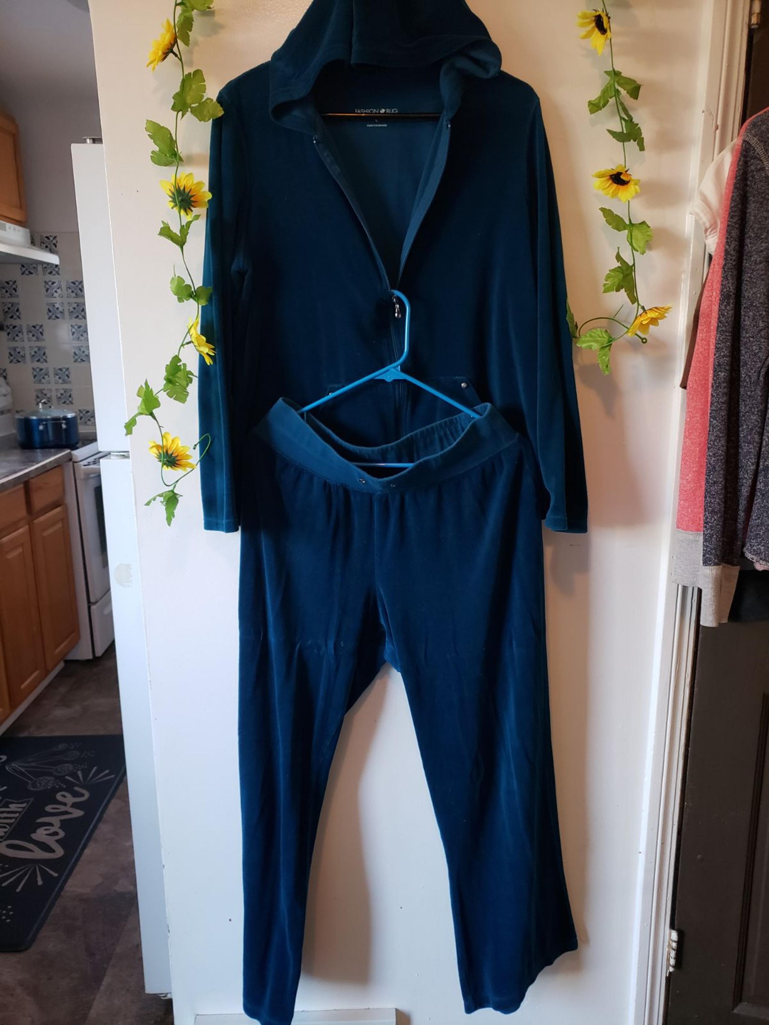 Fashion Bug LG 2 Piece Tracksuit