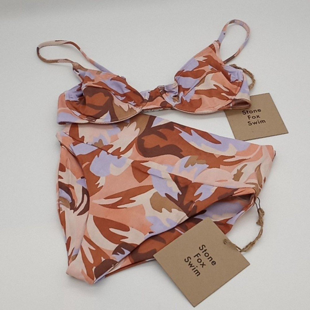 Stone Fox Swim Bikini Set Womens XS Conch Top Taj High Rise Bottom Pastel Petal