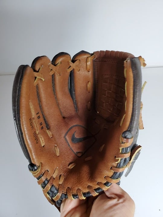 Nike Diamond Ready KDR 1000 Youth 10 Glove Left Hand Throw