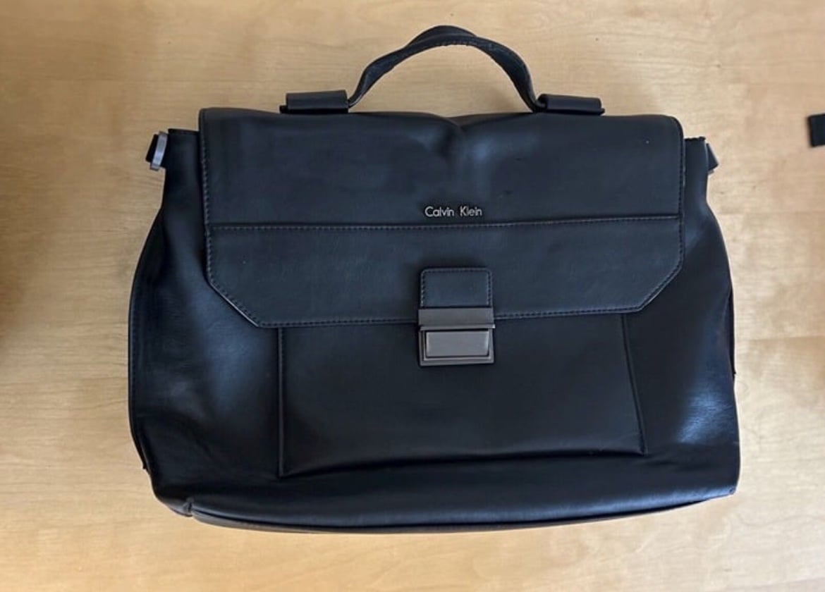 Vintage heavy leather Calvin Klein Black Briefcase Shoulder Bag Computer fit