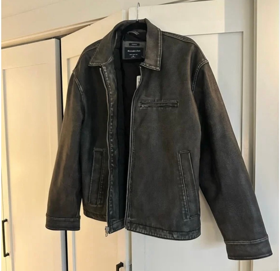 Cropped Vegan Leather Zip Trucker Jacket