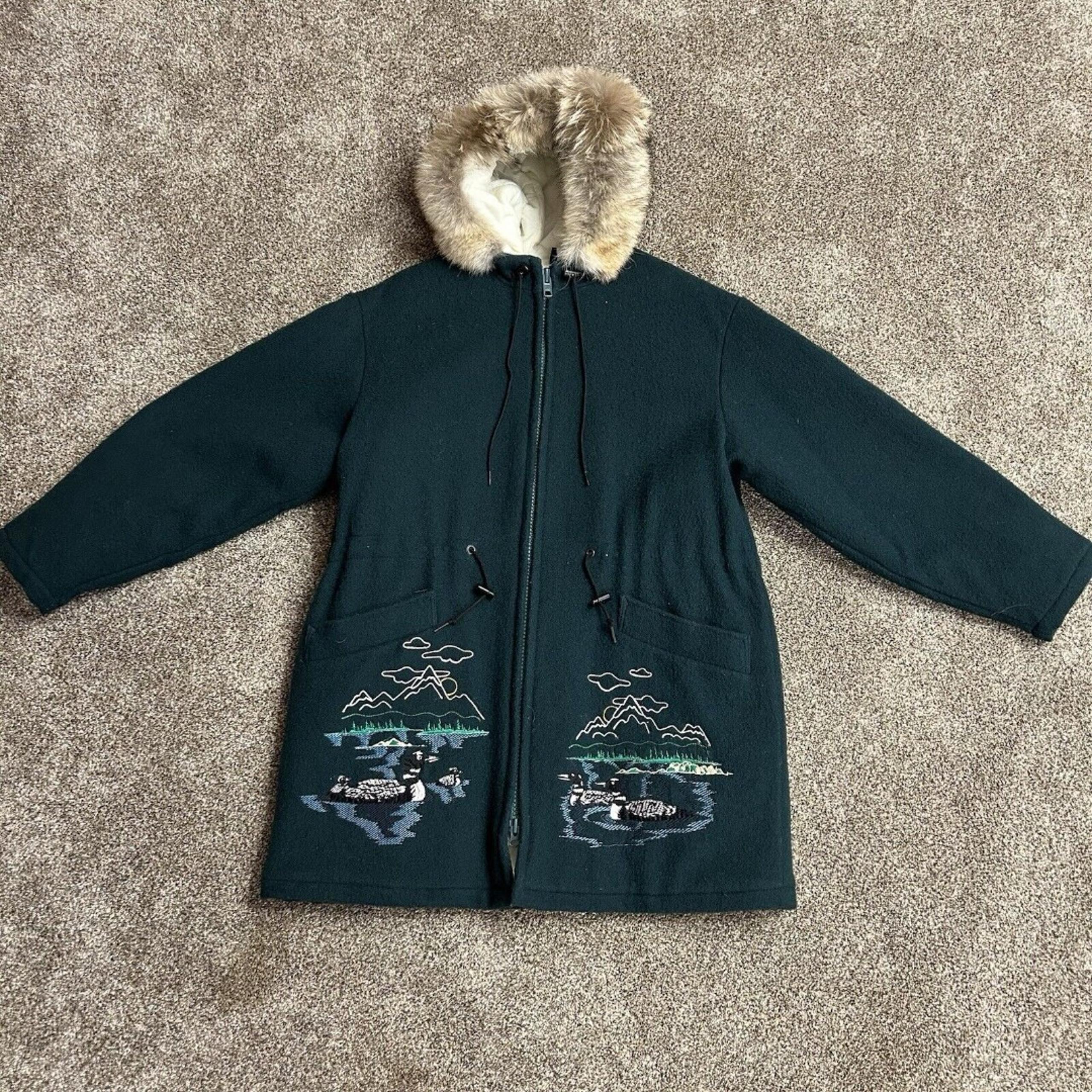 Cabela's Winter Long Coat Womens L 100% Wool Fur Lined Hood Embroidered Ducks