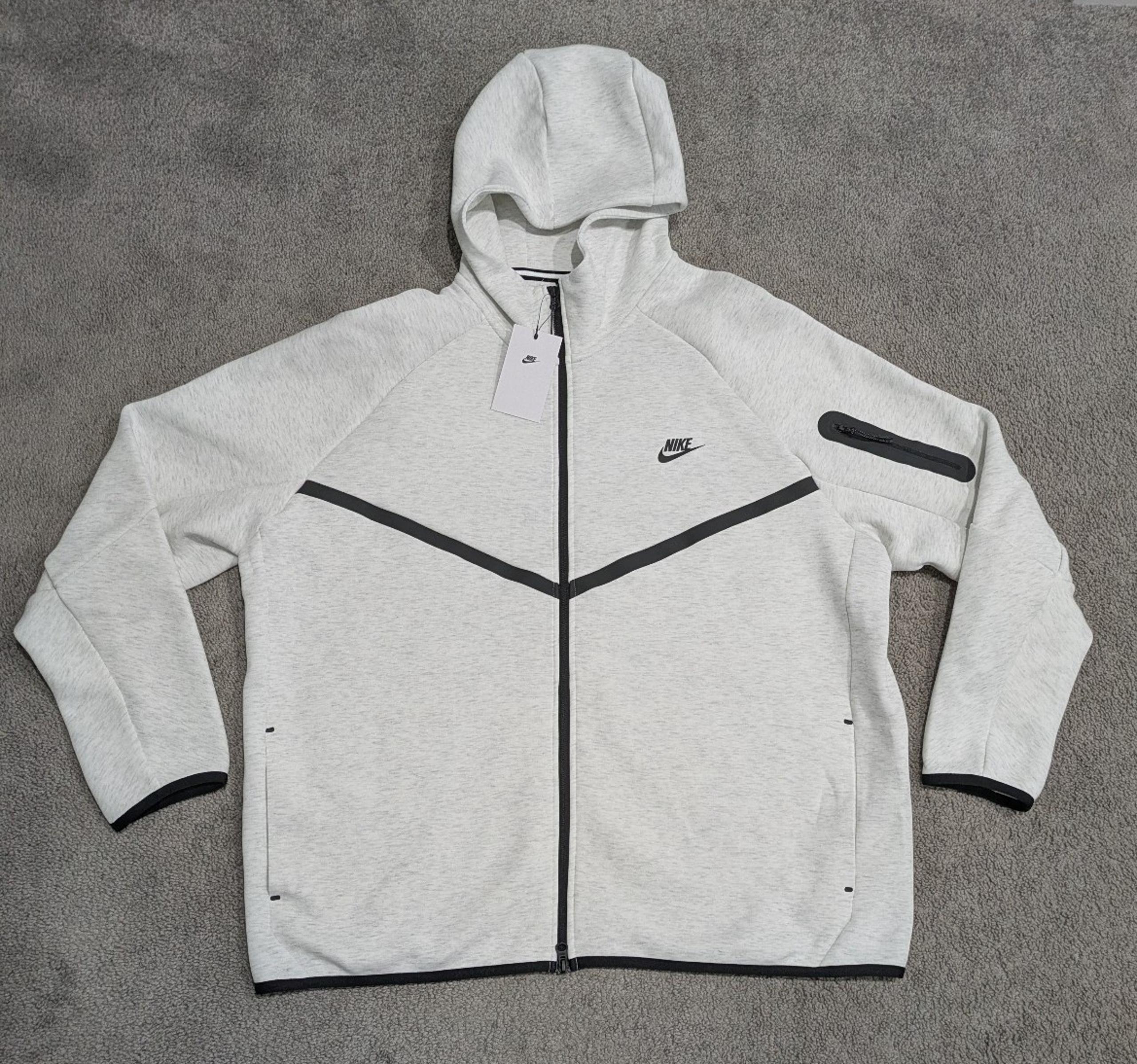 NWT Men’s Nike Sportswear Tech Fleece Gray Windrunner Full Zip Jacket Sz XXL