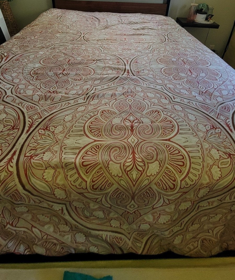 INC Comforter