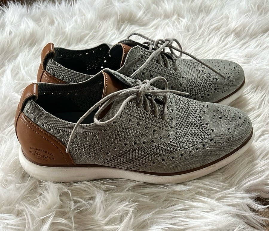 G.H. Bass & Co. Men's Grey Knit Casual Lace Up Sneakers Size 9.5
